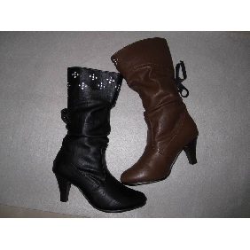 Wholesale New trendy style high quality popular design two color women's high heel boots
