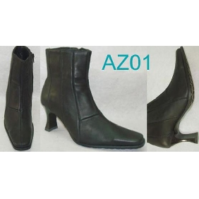 Wholesale Leather material black color women's fashion boots