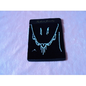 Wholesale 2010 New Fashion And Elegant Design Crystal Diamond Necklace