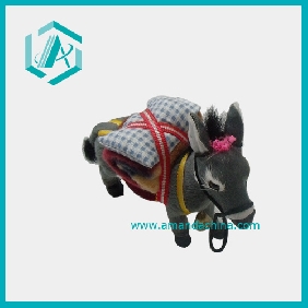 Wholesale Lovely Home Decor Donkey With A Blanket On The Back