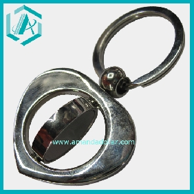 Wholesale Stylish turnable heart shaped nickle plated key ring