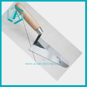 Wholesale New portable and useful gardening tools made of iron with wooden handle out door products