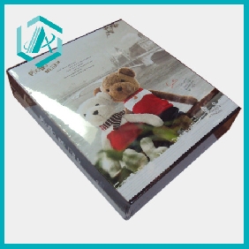 The Most Popular Family Photo Album with the Picture of Two Bear Printed