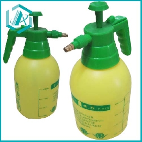 Wholesale garden Plastic colour watering can solid 2L