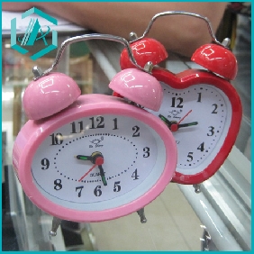 Wholesale Good quality basic style electric alarm clocks with selectable color