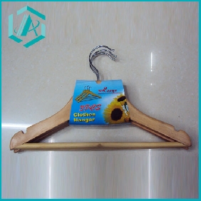 Wholesale hot sell houseware wooden clothes hanger