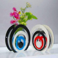 Wholesale Various colors girls'favorite acrylic Handmade decorative flower vase