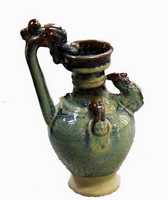 Wholesale Tang dynasty cyan color glassy surface antique design with handle Porcelain vase