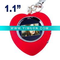 1.1 inch Digital photo frame with keychain
