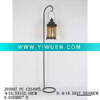 Wholesale floorstanding metal/glass lantern