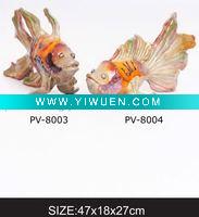 Wholesale New design resin crafts golden fish for home decoration