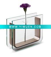 Acrylic vase with fashionable design