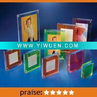 Wholesale Magnetic-corners Acrylic Photo Frame