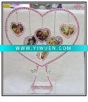 Wholesale Lovely Family three photo frame