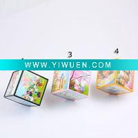 Eco-friendly cartoon cube photo frame