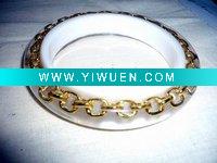 Wholesale resin bracelet; resin bangle