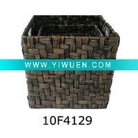 Wholesale square hyacinth handwoven lundry basket 10F4129