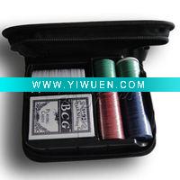 Wholesale poker chips packed in travel bag
