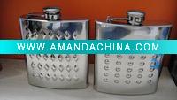 Wholesale Classically designed stainless steel hip flask with mirror polishing