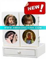picture frame with makeup mirrors