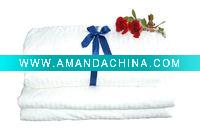Wholesale 100% silk comforter