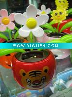 Wholesale solar power flowers no battery no water the leaves swing under sunshine