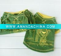 green T-shirts pet clothes
