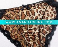 Wholesale HUALU 002 silk knitted lady brief