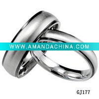 Wholesale Stainless steel rings jewelry High Fashion Titanium Steel Ring Wholesale Jewelry New Style Beautiful Veiw GJ177