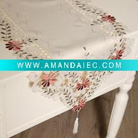 Wholesale embroidered table runners