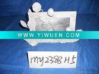 Wholesale White and Beautiful metal photo frame