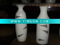 Wholesale White artistic porcelain vase