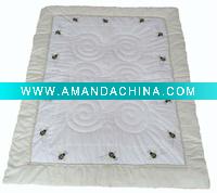 Wholesale child white bedding with bees BB1050
