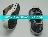 Wholesale Latest PVC Injection Low Cut Women & Men Canvas Shoe