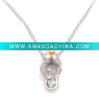 Wholesale Customized alloy shoes shape fashion necklace
