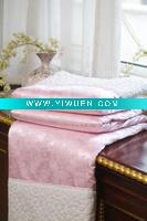 Wholesale 100% High quality mulberry silk quilt