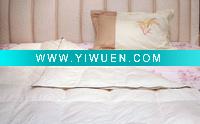 Wholesale feather comforter