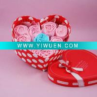Wholesale wedding towel cake
