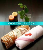 Wholesale 100%cotton embroidered yarn dyed cake towel