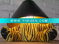 Wholesale Saving-energy Animal shaped decorative fabric led table light