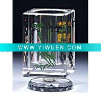 Crystal pen holder