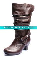 Environmental Outsole Girl Low Heel Boots Manufacture