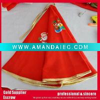 Wholesale popular santa felt christmas tree skirt red