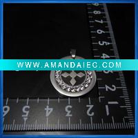 Wholesale Fashion Round Cross Pendant Necklace