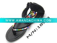 Wholesale 2011 the hot selling and comfortable beach sandals