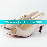 Wholesale Free shipping (minimum:1 piece) guaranteed 100% genuine leather sandals, wholesale and retail women sandals9527