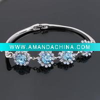 Wholesale crystal bracelet/accessory