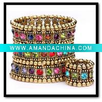 Wholesale OEM fashion jewelry stretch gold crystals bracelet jewelry