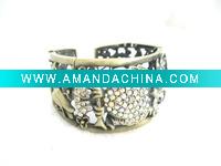 Wholesale 2011 coppery and crystal bracelet