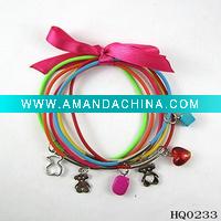 Wholesale Bear pendant rubber bracelet set